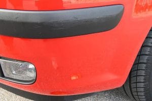 Αφαίρεση γρατσουνιών από το αυτοκίνητο