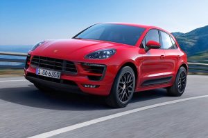 Bentley, Porsche και Mustang στην Ελλάδα της κρίσης