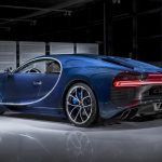 Η Bugatti έβγαλε «γυμνή» έκδοση της Chiron (+video)