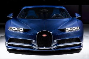 Η Bugatti έβγαλε «γυμνή» έκδοση της Chiron (+video)