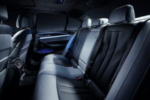 Η απόλυτη BMW Alpina B5 Bi-Turbo των 608 ίππων (+video)