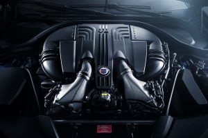 Η απόλυτη BMW Alpina B5 Bi-Turbo των 608 ίππων (+video)