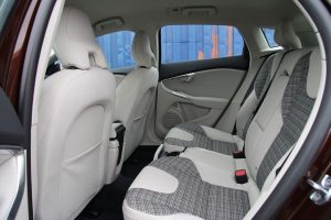 Δοκιμή Volvo V40 Cross Country T3