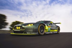 Αποκάλυψη της νέας αγωνιστικής Aston Martin Vantage V8 GTE (+video)