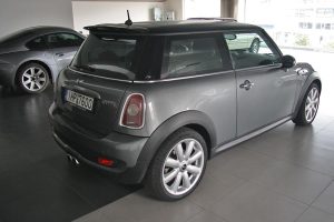 Μεταχειρισμένο MINI Cooper S με 9.500 ευρώ