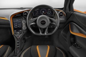 Νέα McLaren 720S με καταιγιστικές επιδόσεις (+video)
