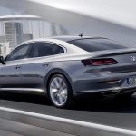 Νέο 5θυρο μεσαίο premium GT Volkswagen Arteon (+video)