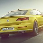 Νέο 5θυρο μεσαίο premium GT Volkswagen Arteon (+video)