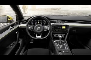 Νέο 5θυρο μεσαίο premium GT Volkswagen Arteon (+video)