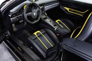 Νέα Porsche 911 GTstreet R Cabrio με 720 άλογα και εκρηκτικές επιδόσεις