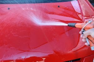 Πλύσιμο και γυάλισμα αυτοκινήτου