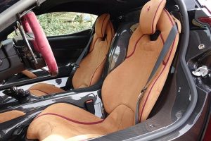 Ευκαιρία: Μεταχειρισμένη LaFerrari σε τιμή ευκαιρίας…