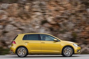 Οδηγούμε το νέο VW Golf (+τιμές και εξοπλισμοί)