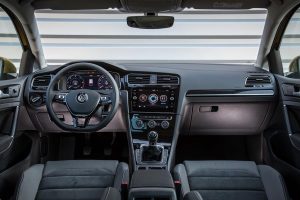 Οδηγούμε το νέο VW Golf (+τιμές και εξοπλισμοί)