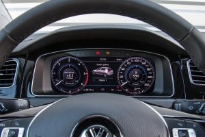 Οδηγούμε το νέο VW Golf (+τιμές και εξοπλισμοί)