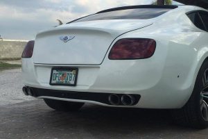 Μια Bentley που δεν είναι… Bentley για 46.500 ευρώ