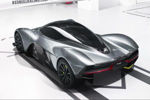 Η εξωφρενική Aston Martin δεν θα έχει… όπισθεν (+video)