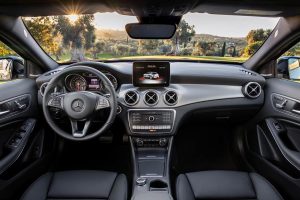 Ξεκίνησε η διάθεση της νέας Mercedes GLA (τιμοκατάλογος)
