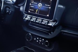 Alpine A110: Επιδόσεις και τιμή του νέου sports car (+video)