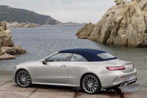 Νέα στιλάτη και πολυτελής Mercedes E-Class Cabrio (+video)
