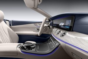 Νέα στιλάτη και πολυτελής Mercedes E-Class Cabrio (+video)