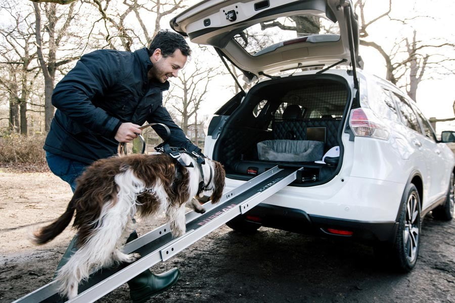 Nissan X-Trail 4dogs: Ο καλύτερος φίλος του σκύλου (+video)