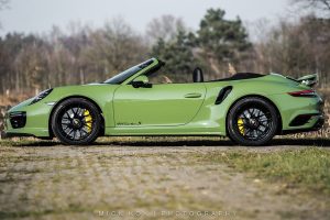 Βελτιωμένη Porsche 911 Turbo S Cabrio έτοιμη για πόλεμο!