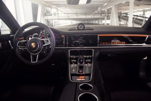 Ροπή ρεκόρ για την diesel Porsche Panamera με επιδόσεις supercar