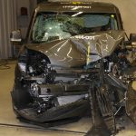 Πώς τα πήγε η νέα BMW Σειρά 5 στα crash tests; (+videos)