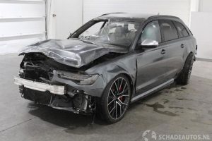 Διαλυμένο Audi RS 6 Avant σε τιμή σοκ!