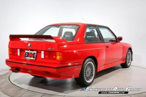 Ανατριχιαστικά άψογη BMW M3 E30 Sport Evolution πωλείται με μόλις 120 χλμ.