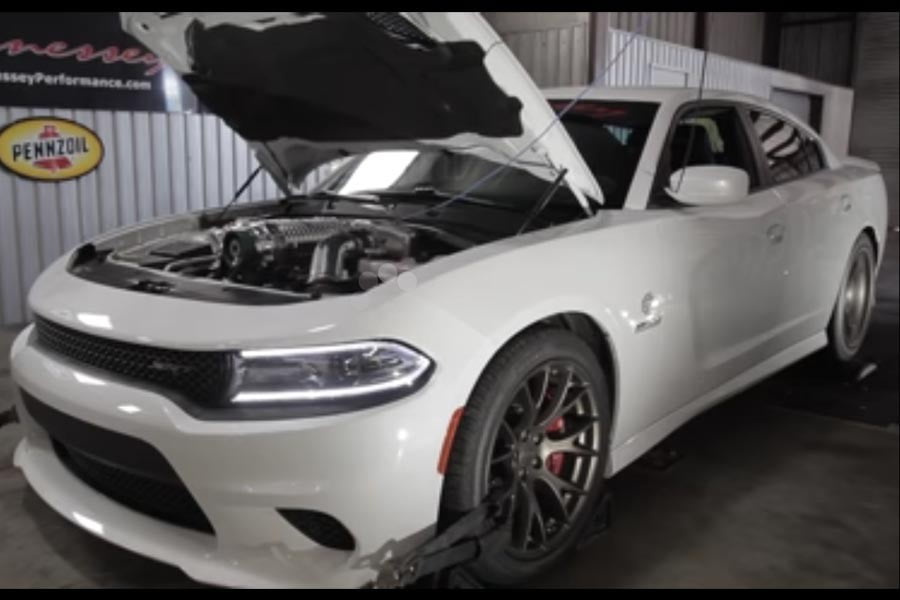 Dodge Charger 1.000 HP ουρλιάζει στο δυναμόμετρο (+video)