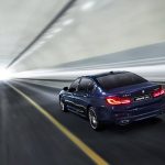 Νέα BMW Σειρά 5 με μακρύ μεταξόνιο για πιο άνετες μετακινήσεις