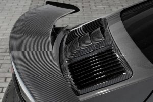 Ανθρακονημάτινη Porsche 911 με 650 ίππους