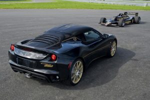 Lotus Evora στα χρώματα του ένδοξου παρελθόντος
