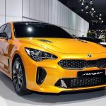 Νέο Kia Stinger GT με επιδόσεις που σε κολλάνε στο κάθισμα