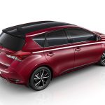 Νέο δίχρωμο Toyota Auris Bi-tone με extra στυλ