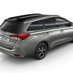 Νέο δίχρωμο Toyota Auris Bi-tone με extra στυλ