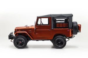Toyota Land Cruiser του 1972 έγινε σαν καινούργιο!