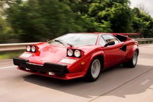 Σπάνια Lamborghini Countach του 1987 με 10.463 χλμ.!