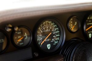 Σπάνια Lamborghini Countach του 1987 με 10.463 χλμ.!