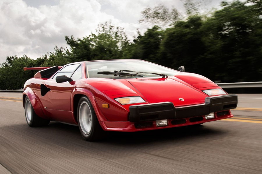 Σπάνια Lamborghini Countach του 1987 με 10.463 χλμ.!