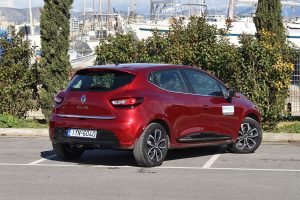 Renault Clio 0.9 (2)