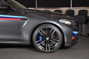 Εντυπωσιακή BMW M2 με αξεσουάρ M Performance