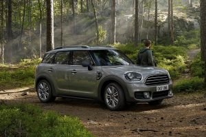 Νέα MINI One Countryman με κατανάλωση από 4,1 λτ./100 χλμ.