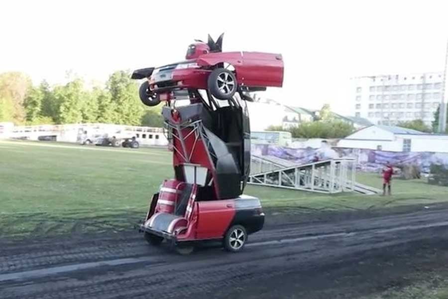 Ρώσοι μετέτρεψαν Lada Samara σε… transformer (+video)