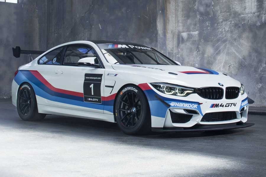 BMW M4 GT4 στα χρώματα του πολέμου (+video)