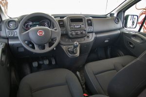 Στη Λευκάδα με το 9θέσιο diesel Fiat Talento 1.6 Ecojet