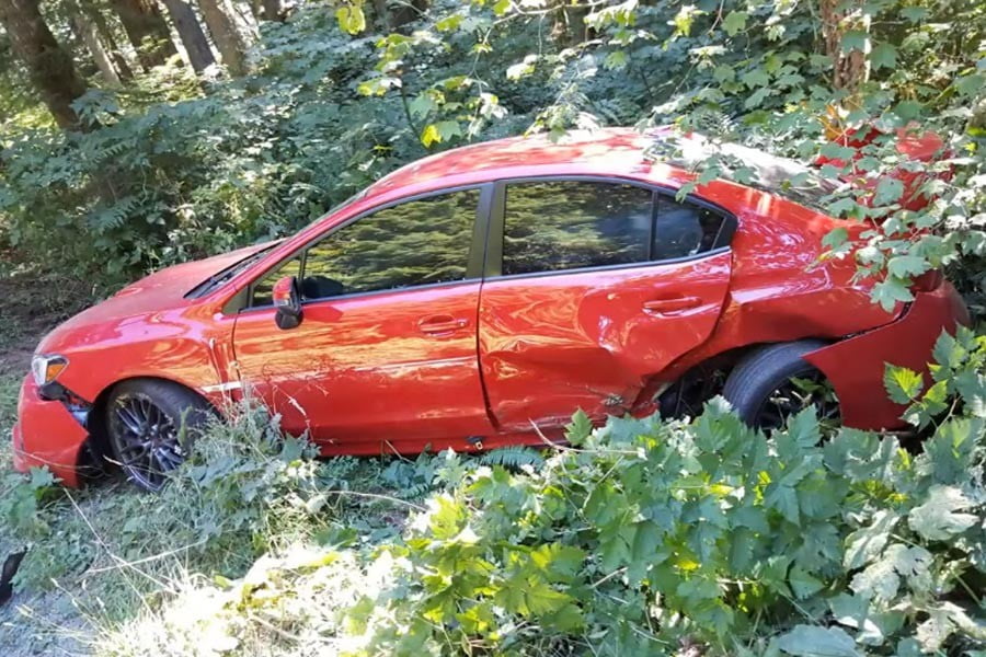 Αγόρασε Subaru Impreza WRX STi και το διέλυσε (+video)