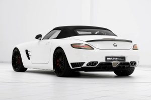 Εντυπωσιακή βελτίωση για τη Mercedes SLS Roadster